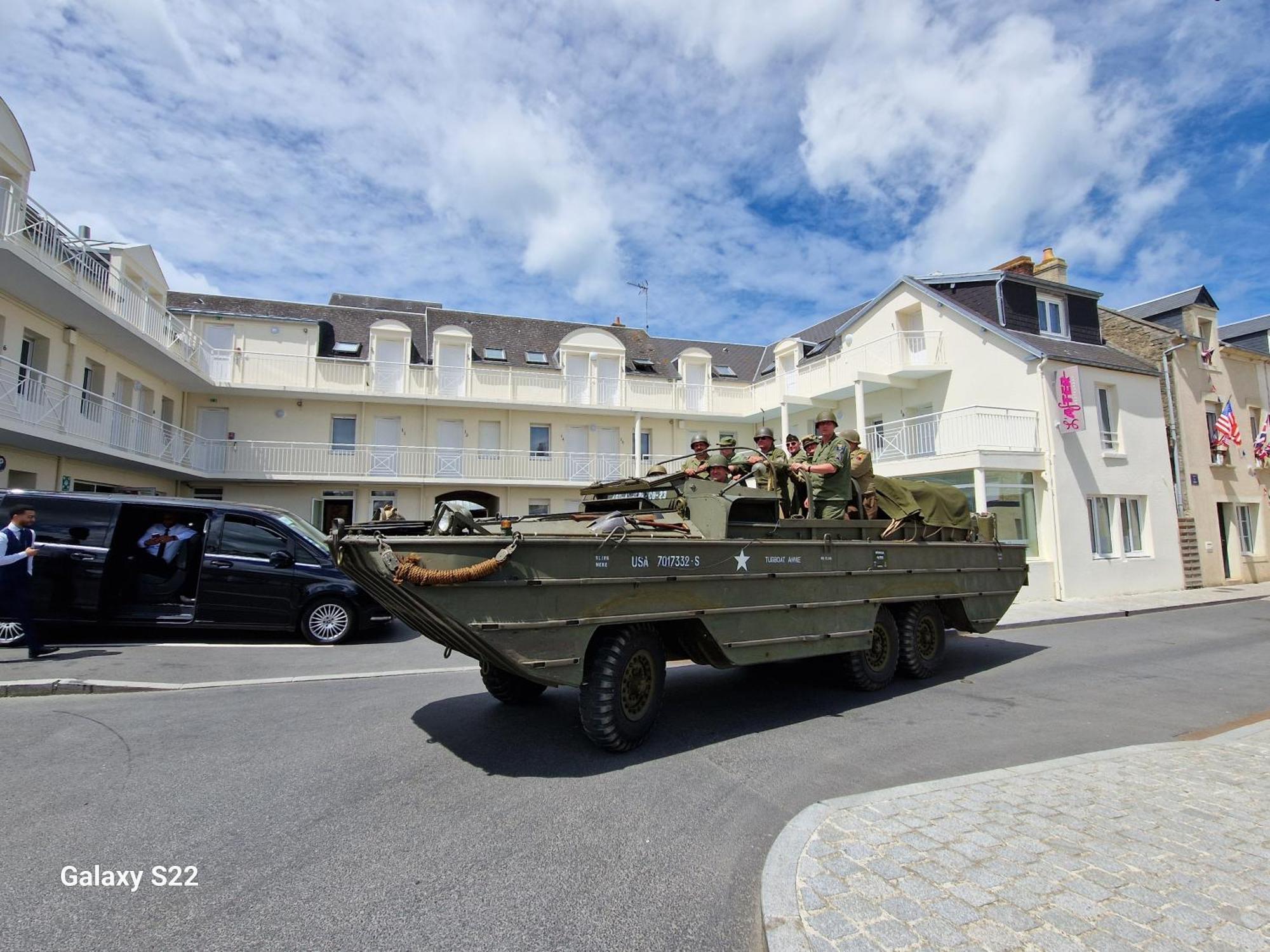 Hotel Eisenhower Port-en-Bessin-Huppain Dış mekan fotoğraf